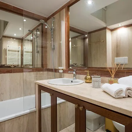 Boschetto Boutique * Roma